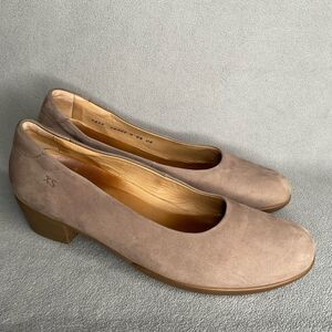 Hartjes Pumps women’s size 9 Tan‎ Nubuck Leather Comfort Heels Career Office